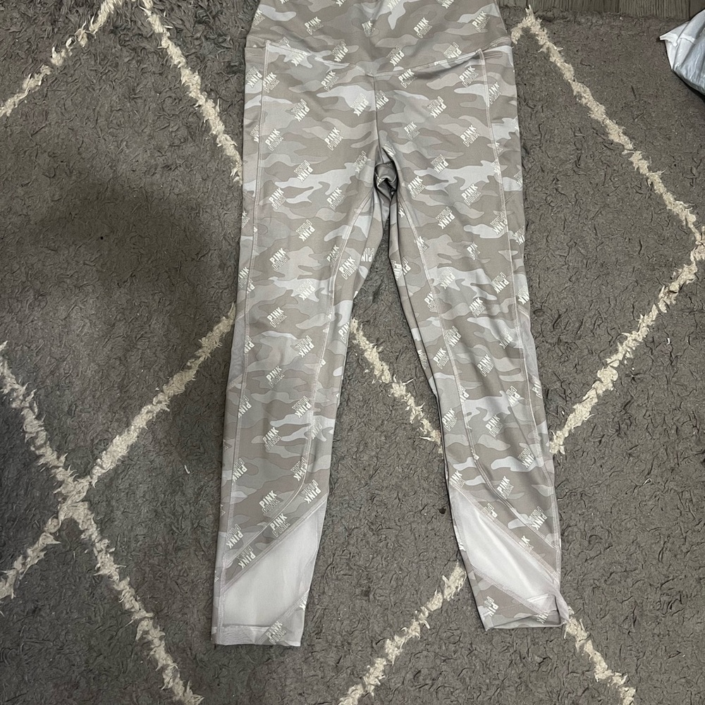 PINK leggings. New without tags. Never worn.